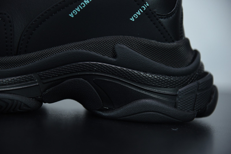 bc triple s trainer