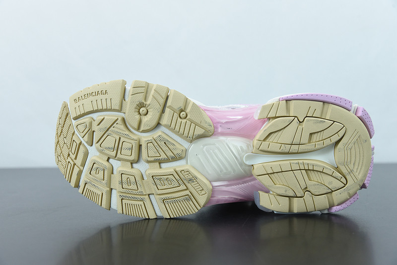 Ba*len*cia*ga runner sneaker