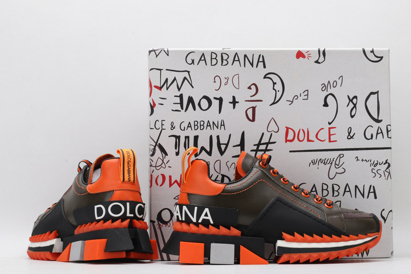 dg sneaker