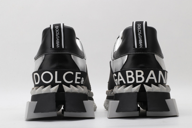 dg sneaker