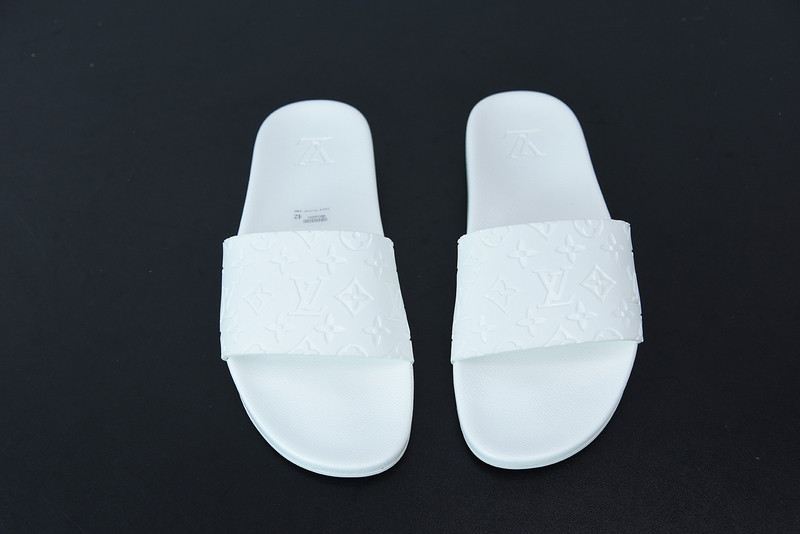 lvt sandals
