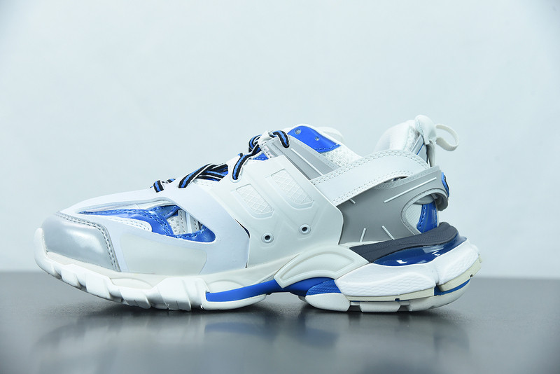 bc track sneaker