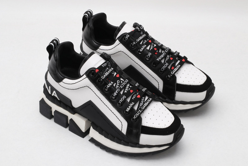 dg sneaker