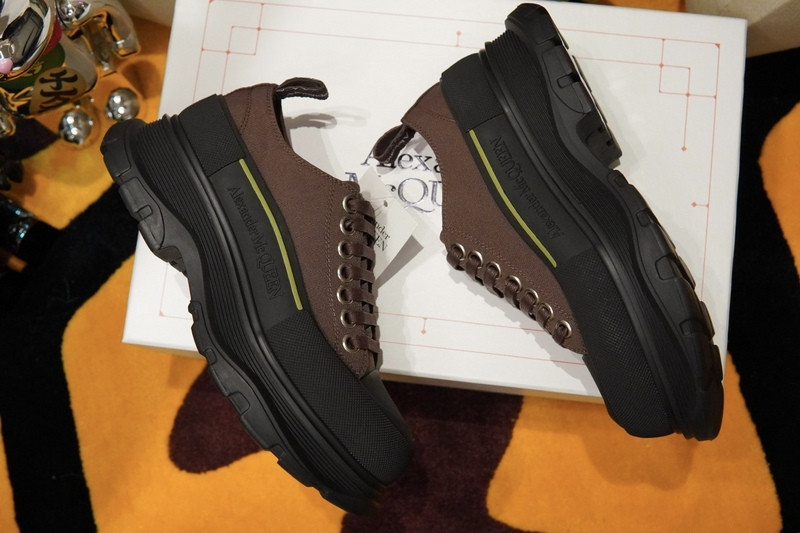alexer mceen sneakers