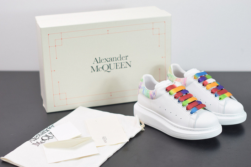 alexer mceen sneakers