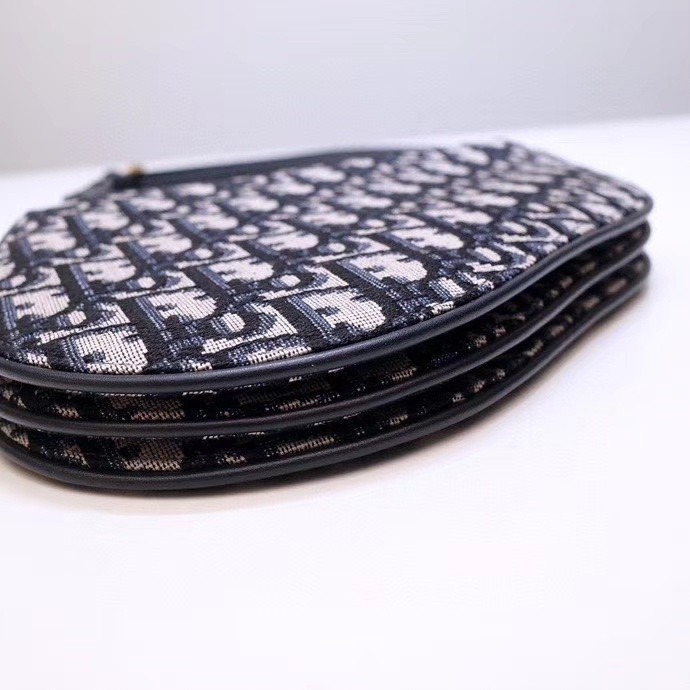 D10r bag