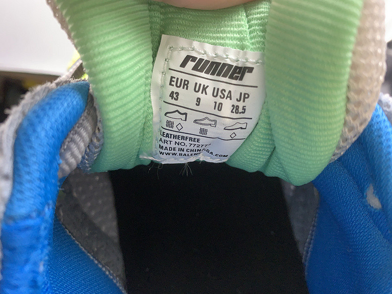 Ba*len*cia*ga runner sneaker