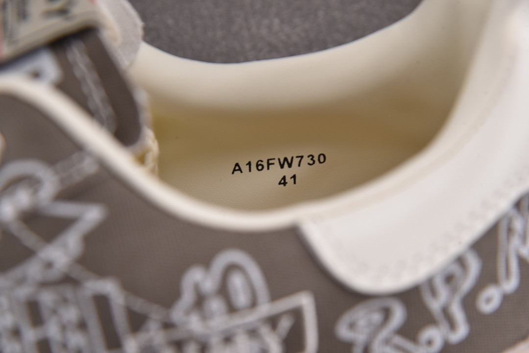 Ma1s0n MIHARA YASUHIRO Sneaker