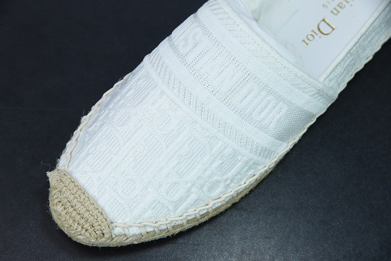 dio* sneaker
