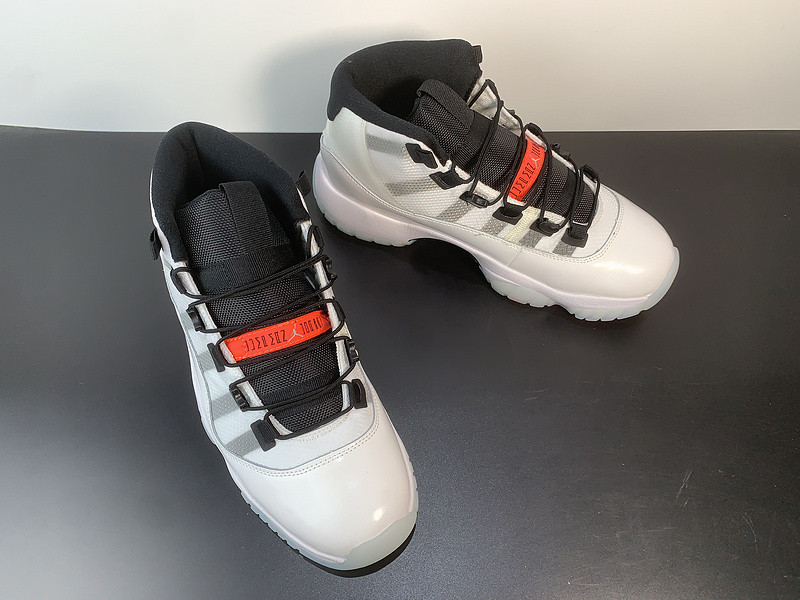 air jordan 11 adapt 
