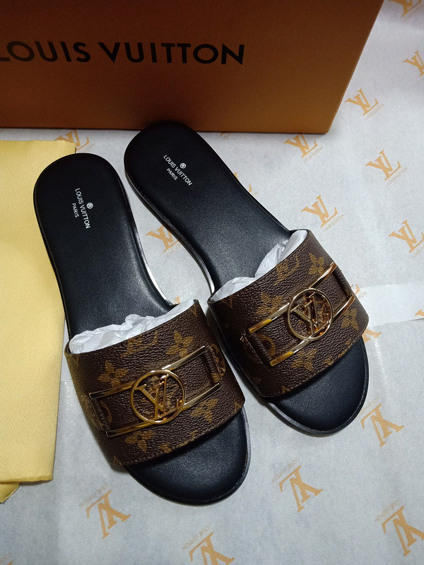 lvt sandals