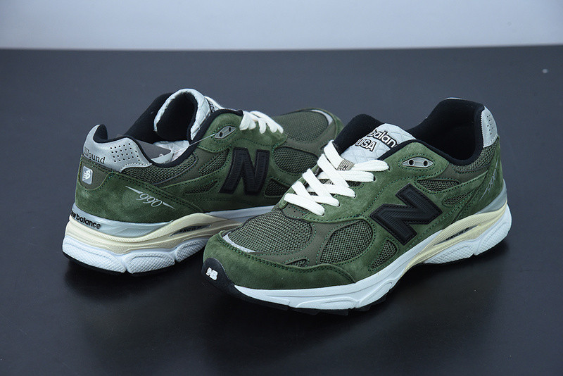 new balance sneaker