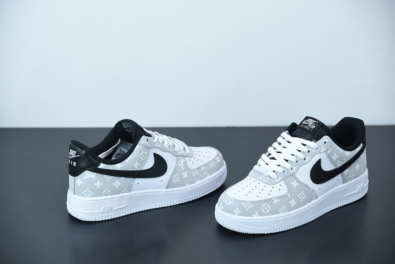 lvt x nike air force1
