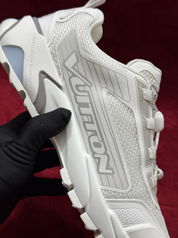LVT SNEAKERS