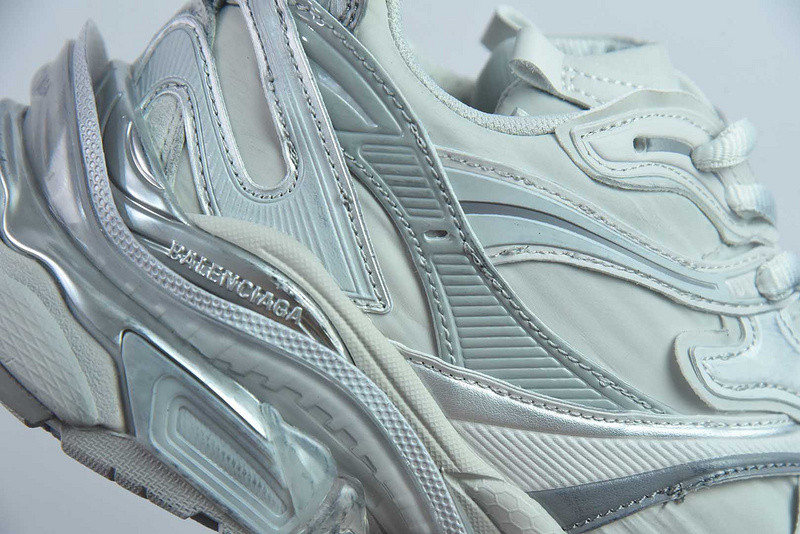 Ba1en*iaga Runner Sneaker