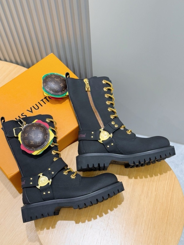 LVT BOOTS