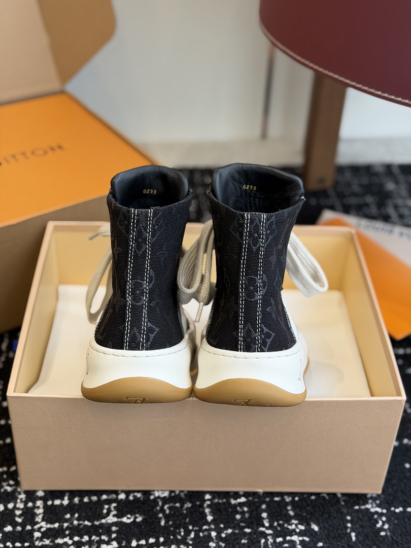 LVT SNEAKERS
