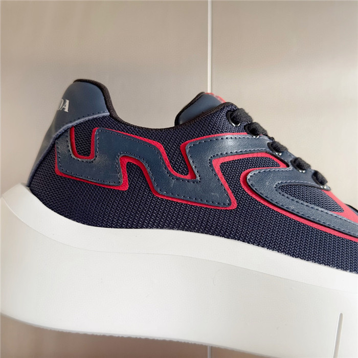 pr sneaker
