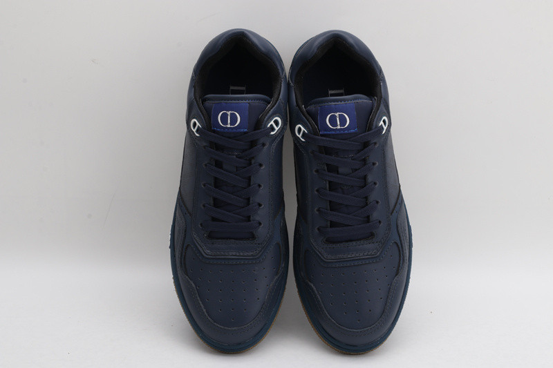 dio* sneaker