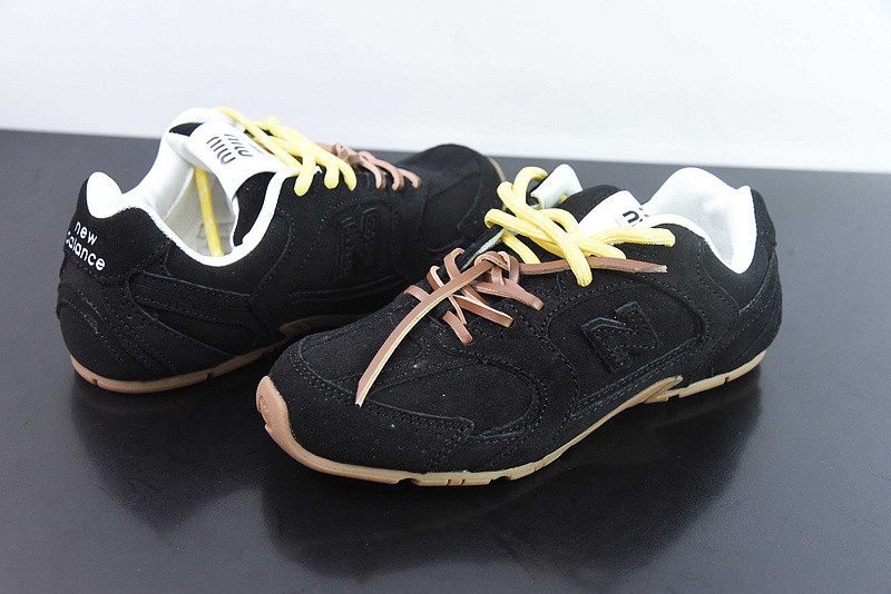 new balance x M1um1u sneaker