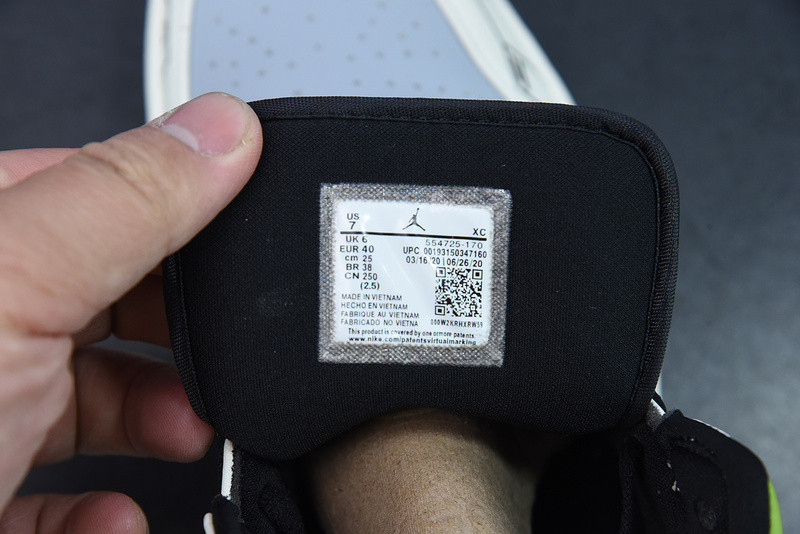 air jordan 1 mid
