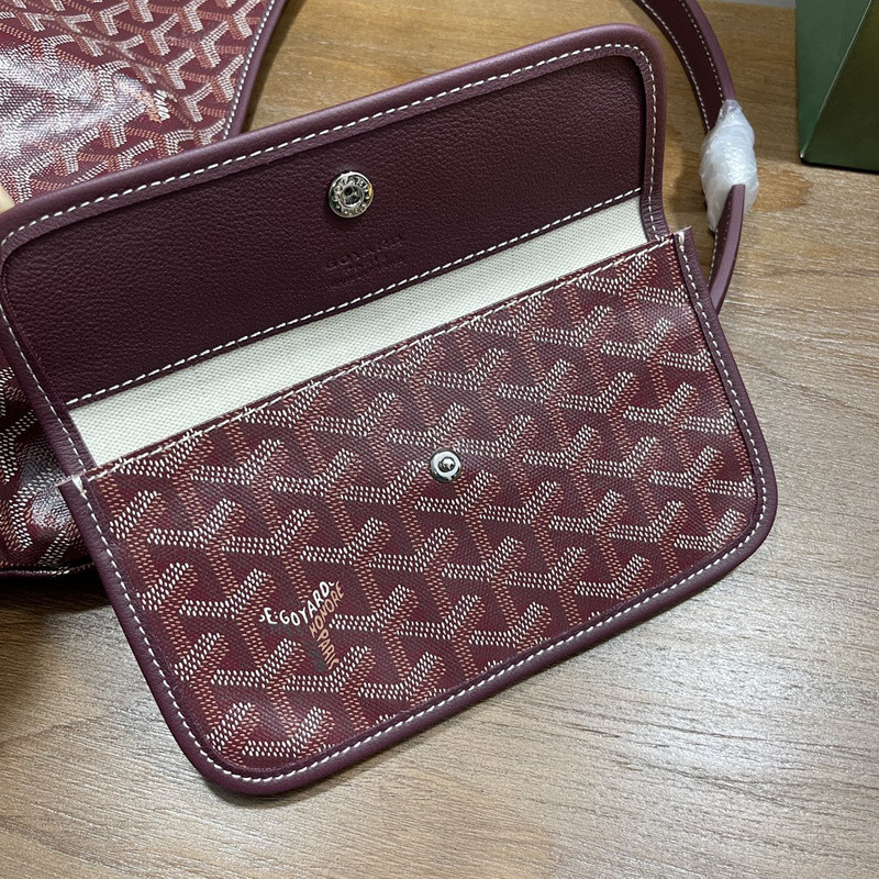 G09ard purse