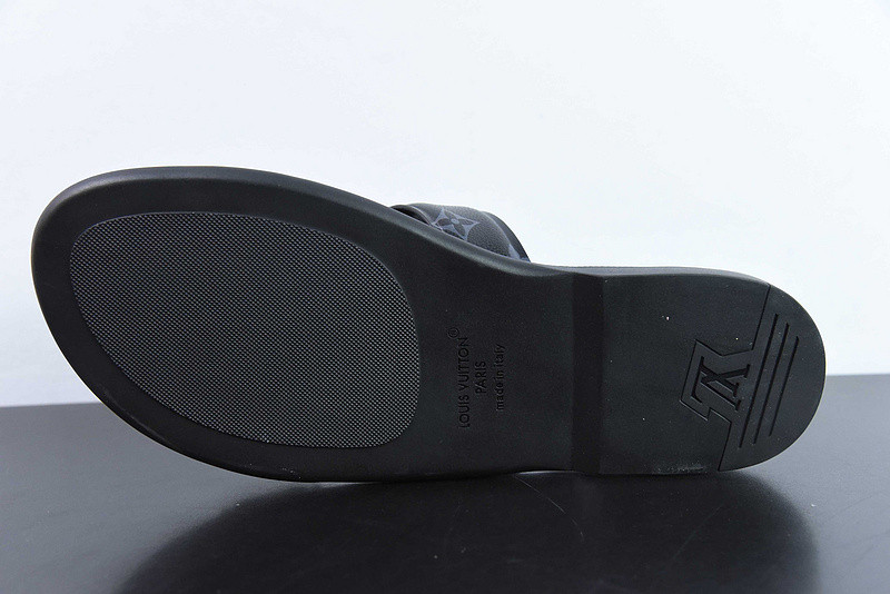 lvt sandals