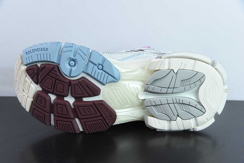 Ba1en*iaga runner sneaker