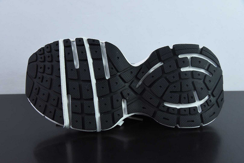 BC 3XL SNEAKER