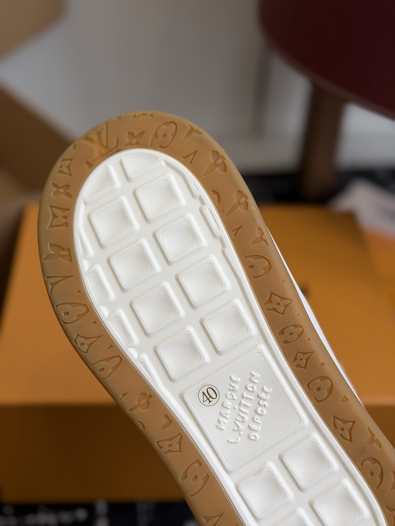 LVT SNEAKERS