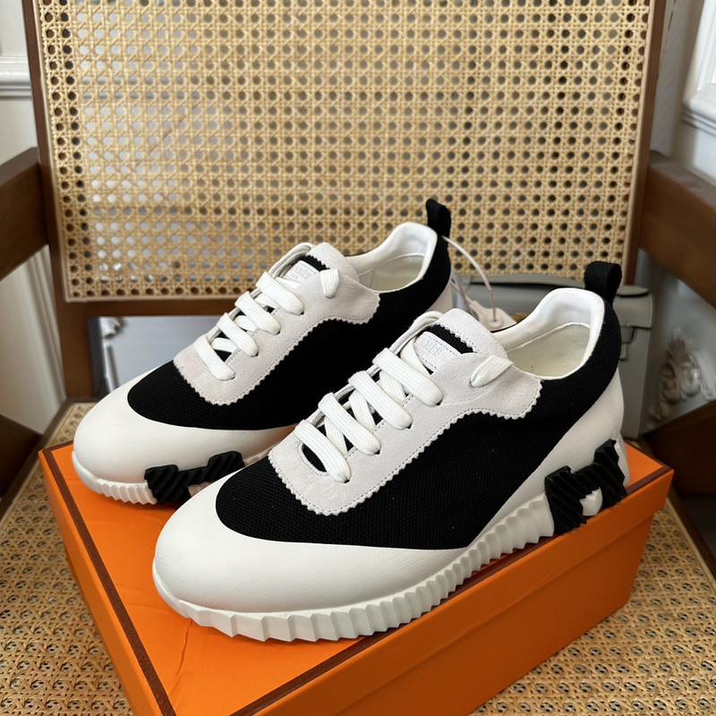 H**mes sneaker