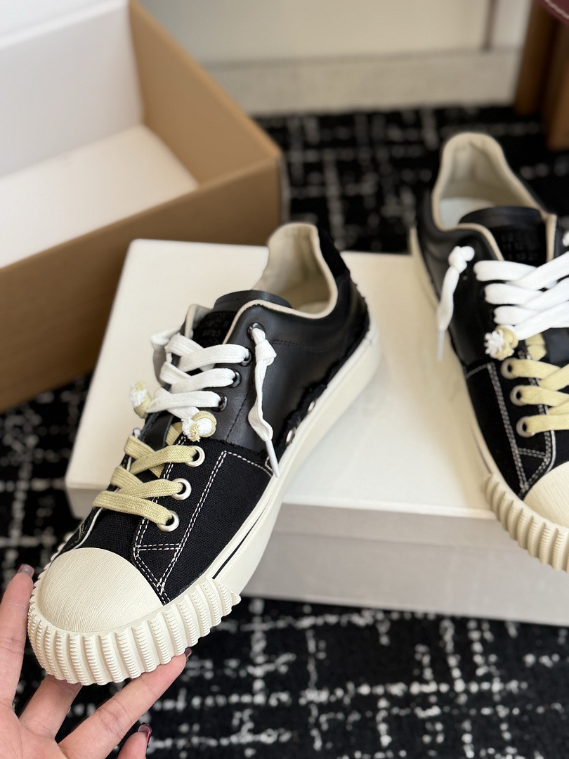 Ma1s0n Marg*e1a SNEAKER