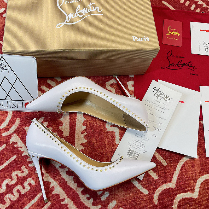 chian louin heel