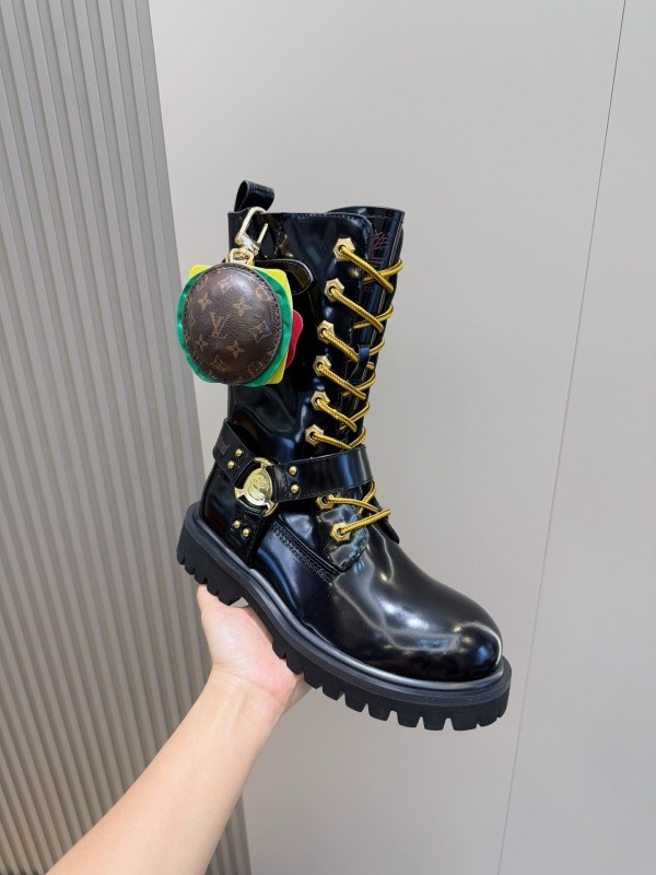 LVT BOOTS