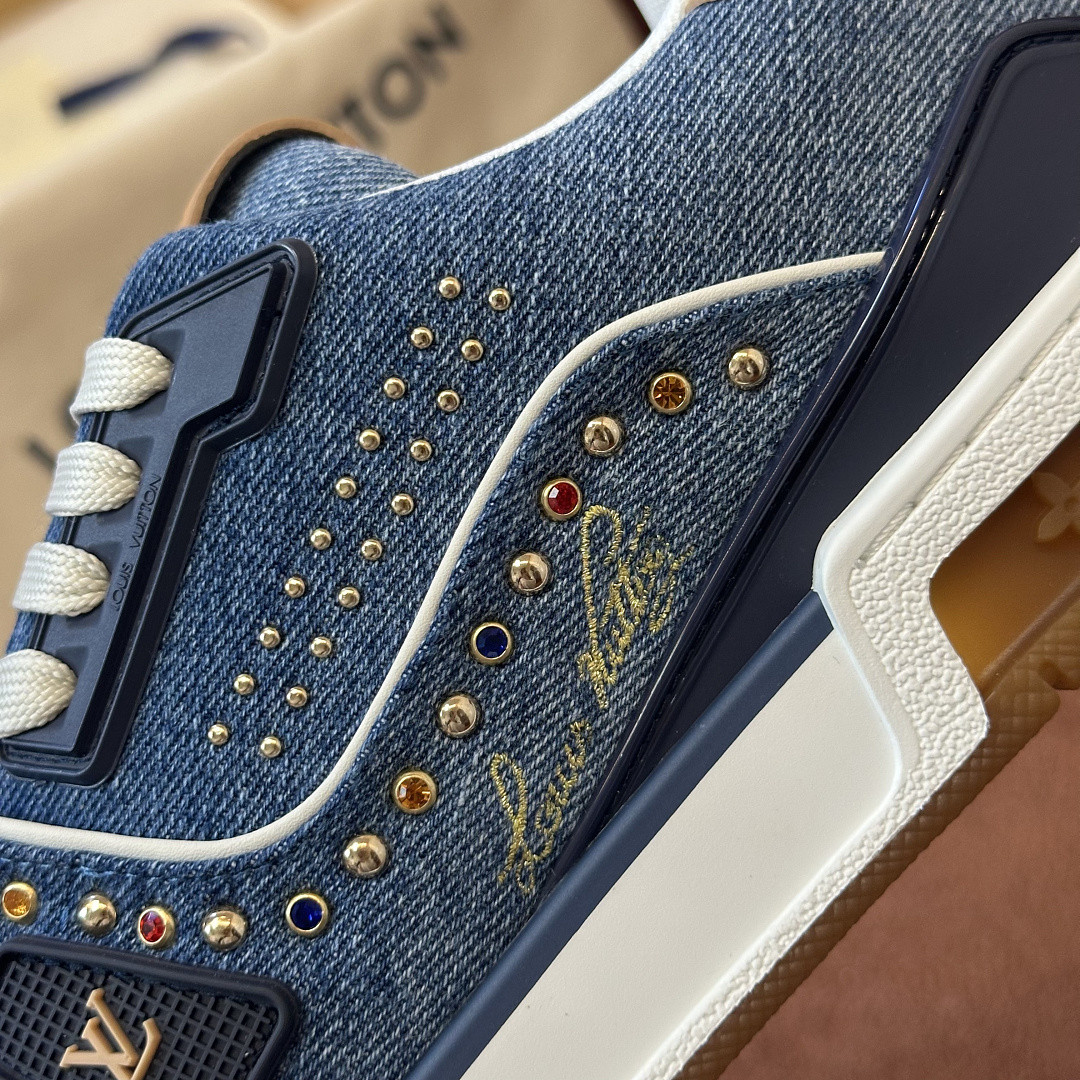 LVT SNEAKERS
