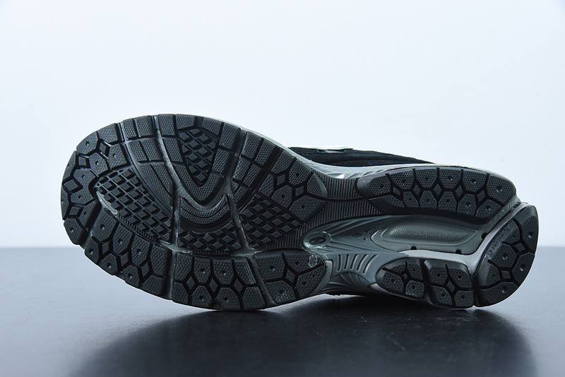 new balance sneaker