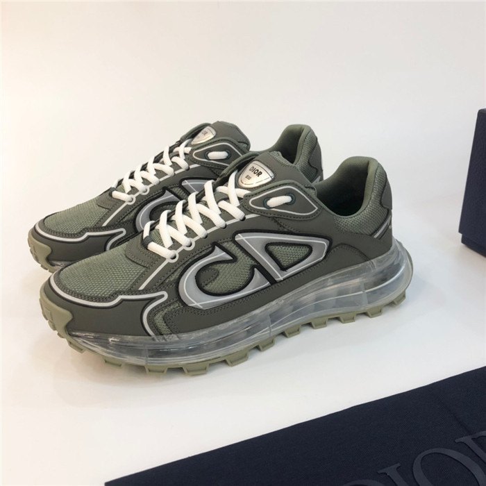dio* sneaker