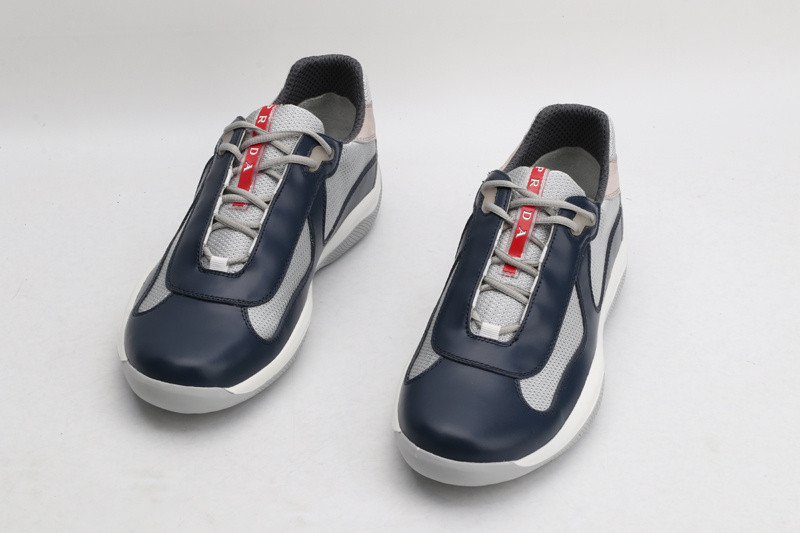 pr sneaker