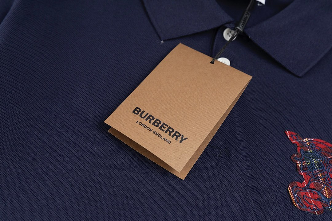 Bv*b*rry Clothes
