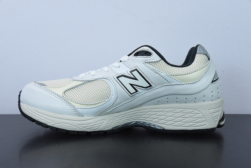 new balance sneaker
