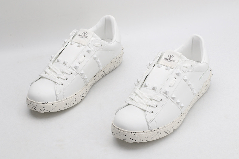 Va1e*ntin0 garavani sneaker