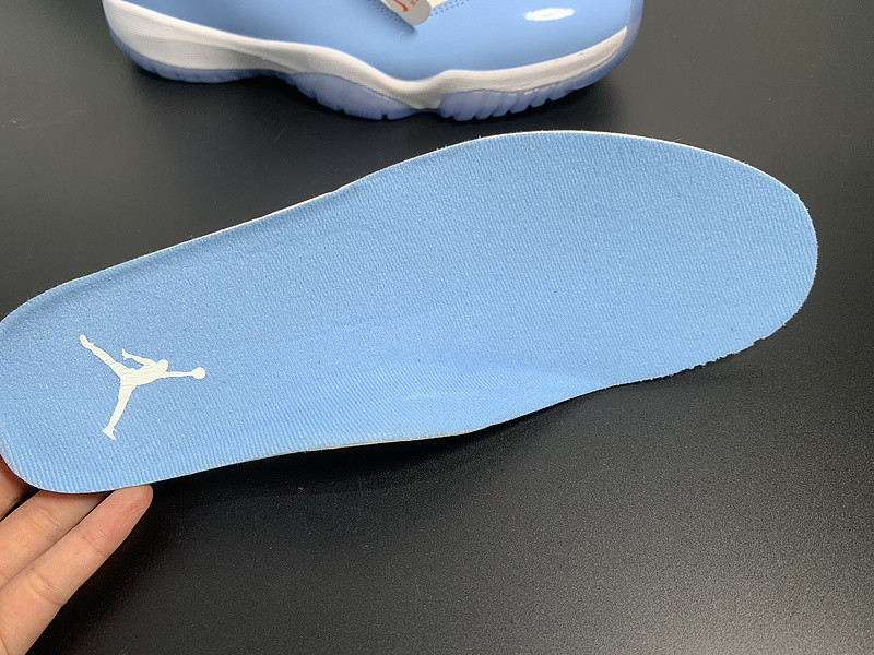 air jordan 11 “unc” white/university blue ct8012-141