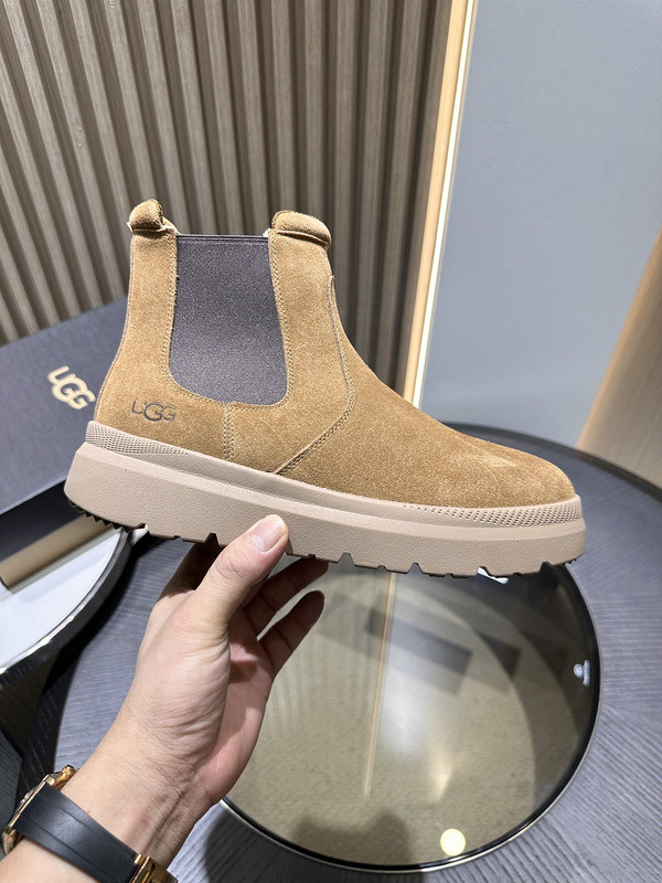 UGG