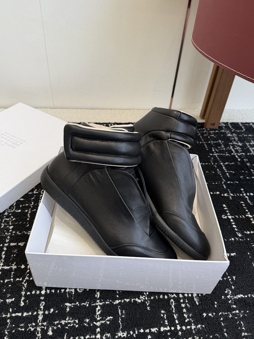Ma1s0n Marg*e1a SNEAKER