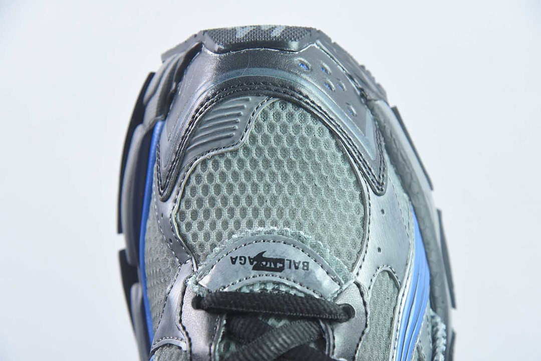 Ba1en*iaga Runner Sneaker