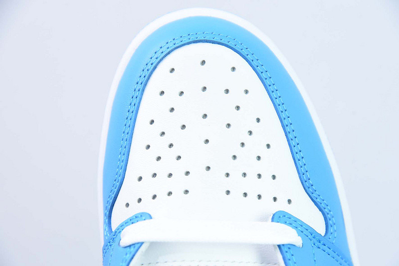 nike sb x air jordan 1low "unc" cj7891-401