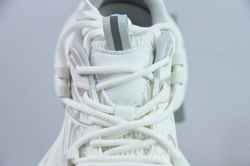 BC XL SNEAKERS