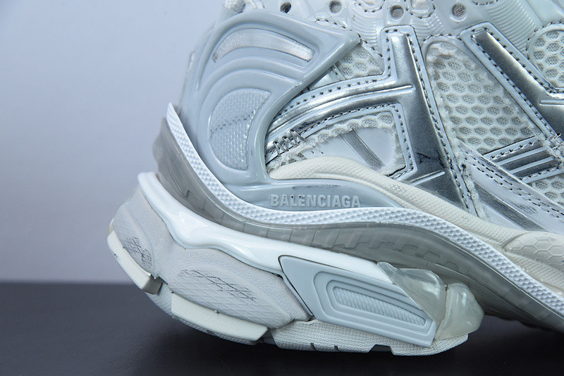 Ba*len*cia*ga runner sneaker
