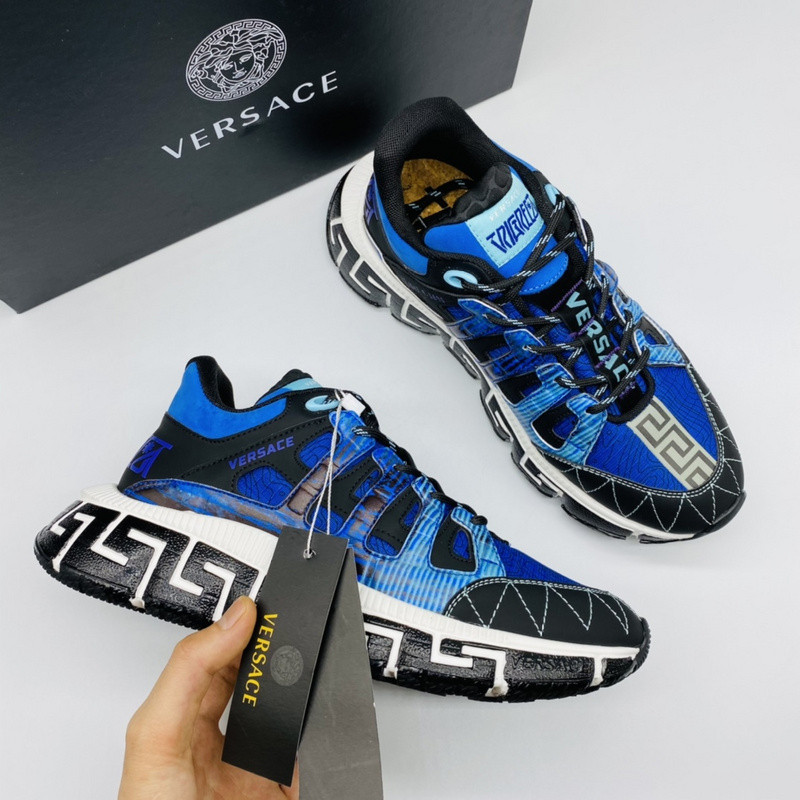 vs chain reaction sneakers