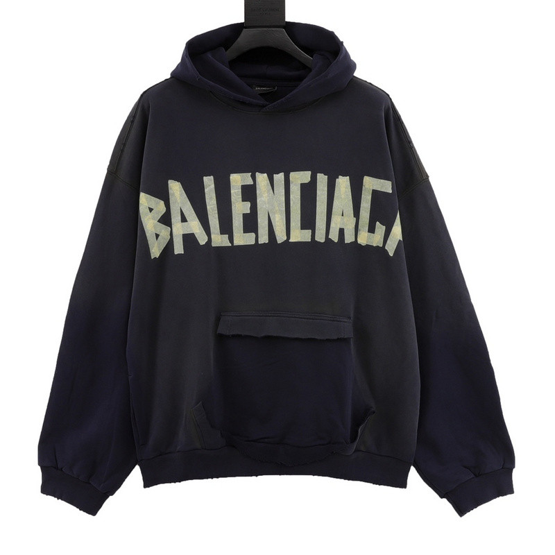 Ba*len*cia*ga clothes